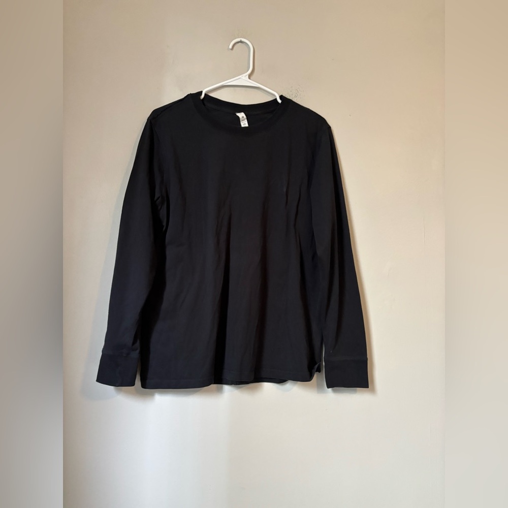 LULULEMON black long sleeve shirt size 6